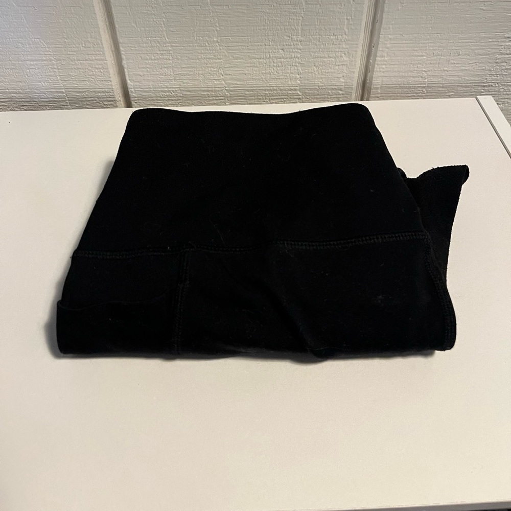 plain black leggings